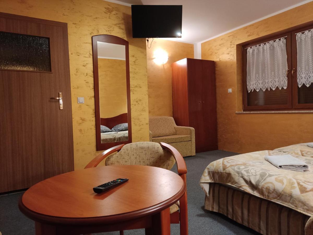 Agroturystyka Kameralna93 Ochaby Dış mekan fotoğraf